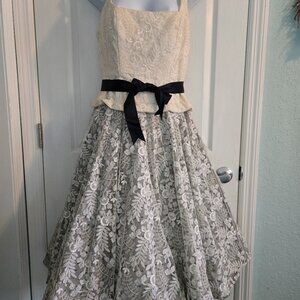 Dress by Peggy Jennings - Size Small